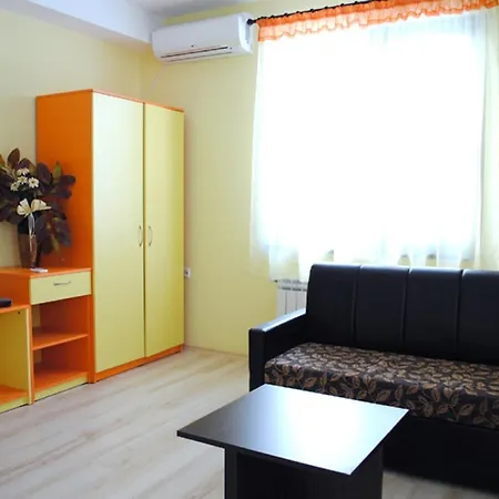Hotel Kantona *